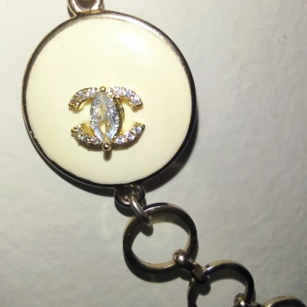 Fashionable Old Fashioned Necklace
